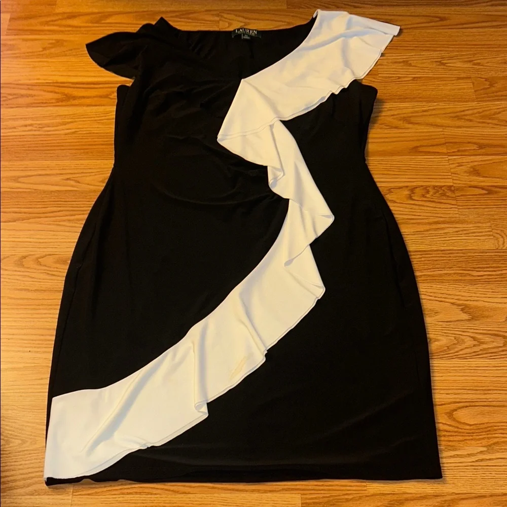Lauren Ralph Lauren Black Dress with White Ruffle size 16 Petite - Picture 1 of 10